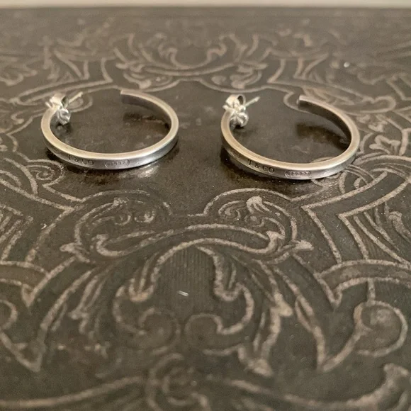 Tiffany and co silver hoop earrings 29 - Picture 3 of 4